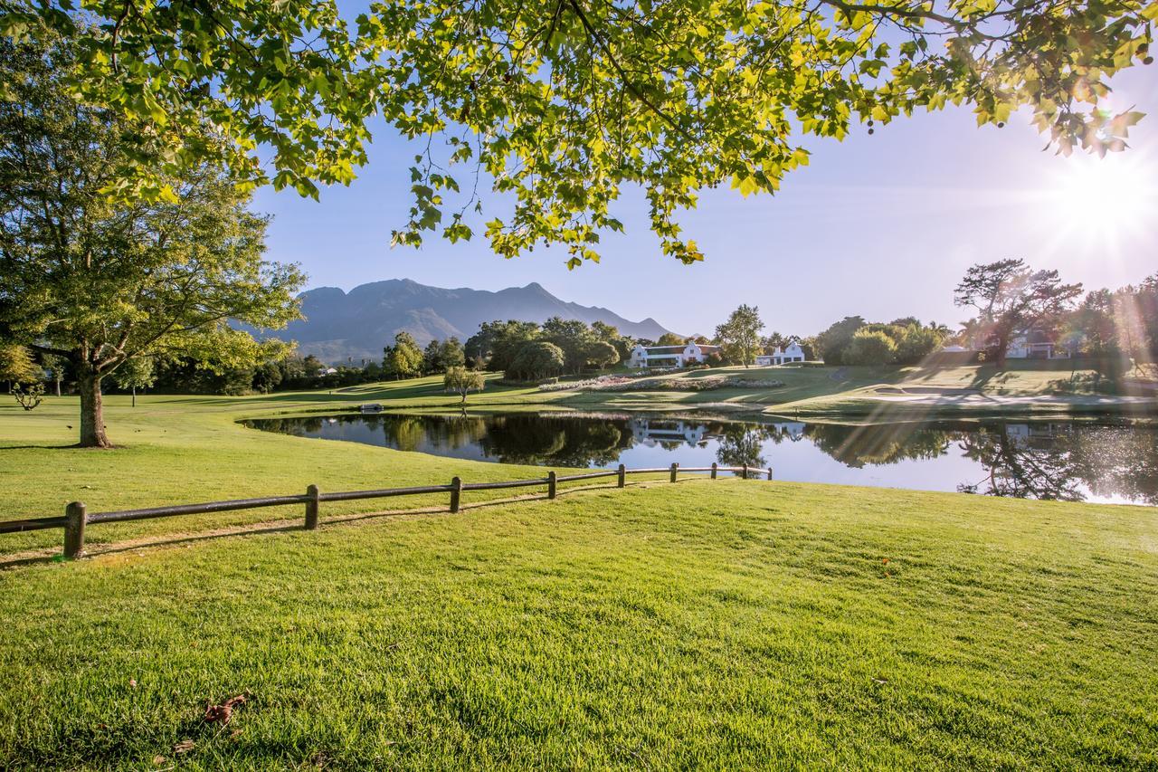 Fancourt Hotel George Exterior foto